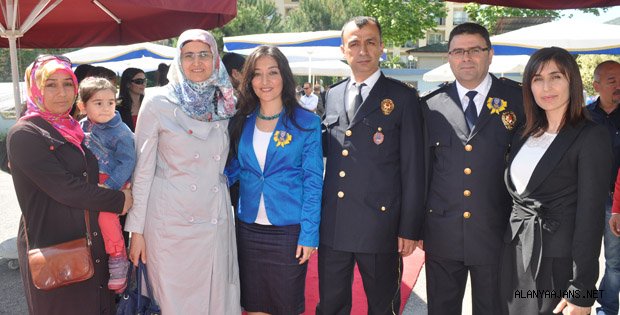 SAADET PARTİSİNDEN EMNİYETE ZİYARET