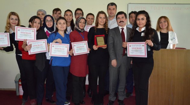 Sağlık Çalışanlarına İşaret Dili Eğitimi