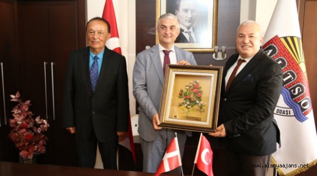 Şahin’den Danimarka Büyükelçisi’ne sıcak karşılama