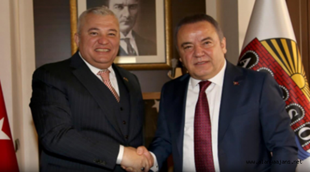 Şahin'den Başkan Böcek'e duygusal mesaj
