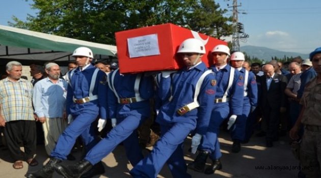 Şehidimiz son yolculuğuna uğurlandı