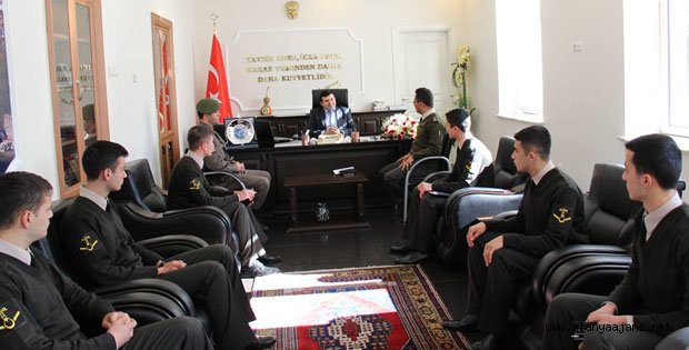 STAJYER ASTSUBAYLAR KAYMAKAMI ZİYARET ETTİ