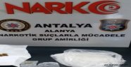 Alanya’ya uyuşturucu sevkiyatı polise takıldı