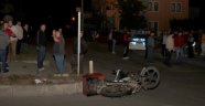 Otomobille Çarpışan Motosikletin Sürücüsü Öldü