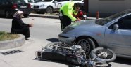 Hastane Girişinde Trafik Kazası: 1 Yaralı