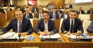 Yücel ve ekibi meclise katıldı