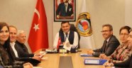 Yücel yeni dönemin ilk encümeninde ciddi adımlar attı