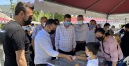 Ak Parti’den Ahmet bebeğe destek kermesi