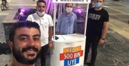 Ak Partili gençler üyelik stantı açtı