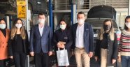Alanya Ak Gençlik'ten kadınlara jest