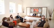 Alanya Ak Parti'den Müdür Sarı'ya ziyaret
