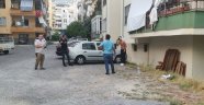 Alanya’da bunalıma giren genç kafasına silah dayadı
