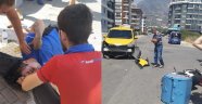 Alanya’da paket servisçi kaza yaptı!