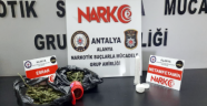 Alanya’da polisin durdurduğu TIR’da uyuşturucu ele geçirildi