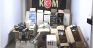 Alanya’da polisten kaçak tütün ve makaron operasyonu