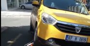 Alanya’da ticari taksi ile motosiklet çarpıştı: 1 yaralı