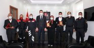 Alanya’daki o sürücüler plaketle ödüllendirildi