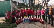 Alanya Kızılay sokak hayvanlarının yanında 
