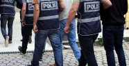 Alanya'da aranan şahıslar polisten kaçamadı