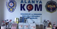 Alanya'da polisten kaçak alkol operasyonu