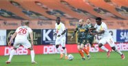 Alanyaspor evinde 1 puana razı oldu!