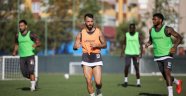 Alanyasporlu futbolcu koronavirüse yakalandı