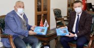 ALTSO'dan ihtiyaç sahibi öğrencilere tablet