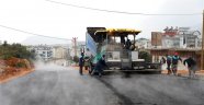 Asfalt çalışmaları devam ediyor