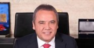 Başkan Böcek’ten şaşırtan paylaşım