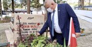 Başkan Şahin’den şehitlik ziyareti
