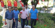 Başkan Şahin’den şehitlik ziyareti