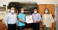 BAŞKAN YÜCEL’DEN ESNAFA ZİYARET