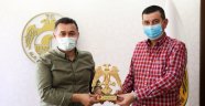 Başkan Yücel’e doğum günü sürprizi