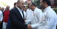 Çavuşoğlu, turizmcilerle bir araya geldi