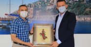 Kaymakam Ürkmezer'den, Er'e ziyaret