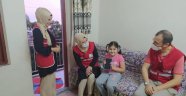 Kızılay'dan ihtiyaç sahiplerine tablet ve bilgisayar