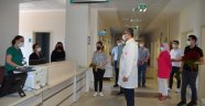 Lakadamyalı sağlık çalışanlarıyla buluştu