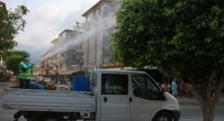 PARKLARDA İLAÇLAMA ÇALIŞMALARI SÜRÜYOR