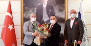 Şahin'den Başkan Böcek'e ziyaret