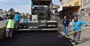 Sanayi sitesine sıcak asfalt