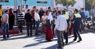 Trafikte 'terlikli' kavga