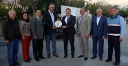 Türk Yerel Hizmet Sen'den Yücel'e plaket