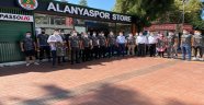 Ülkücülerden Alanyaspor ve Mehmetçiğe destek