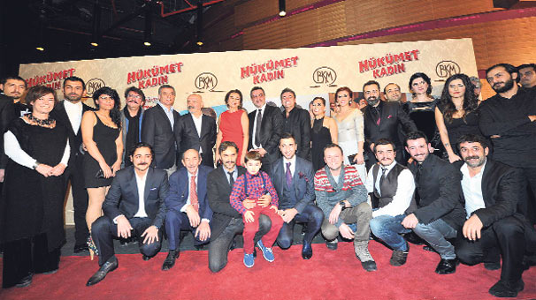 Tam bir Demet Akbağ şov olmuş