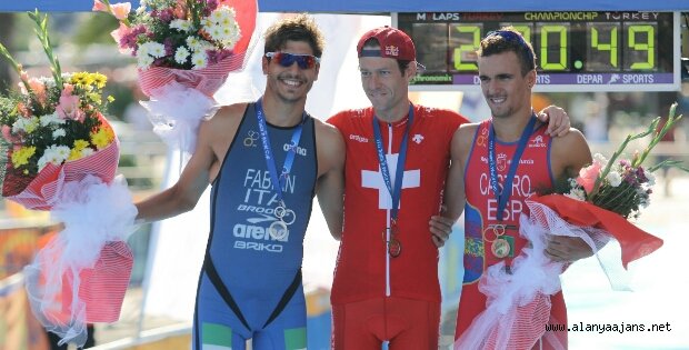 TRIATLON DÜNYA KUPASI SONA ERDİ...