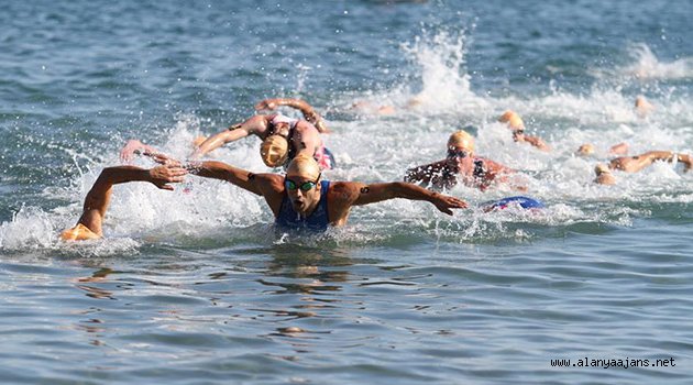Triatlon'un en iyisi Rus sporcu oldu