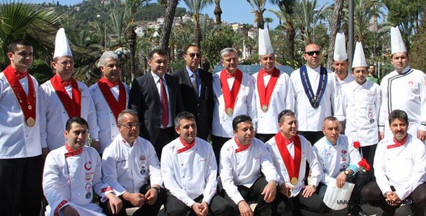 TURİZM HAFTASI VE AŞÇILAR BAYRAMI KUTLANDI