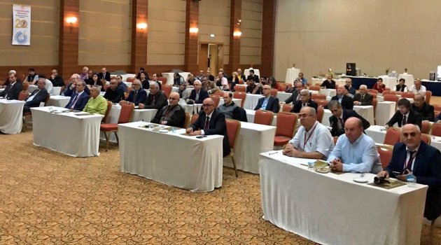Türk basınının kalbi KKTC'de attı