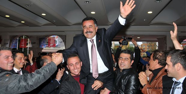TÜRKTAŞ PROJELERİNİ TANITTI