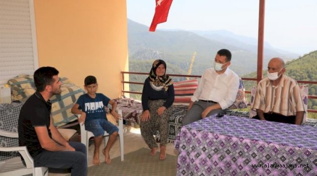 Ürkmezer’den şehit ve gazi ailelerine ziyaret